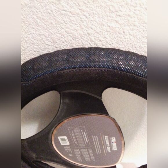 Brand New Car & Driver Luxury Grip Steering Wheel Cover - Ergonomic Design” - Picture 3 of 3